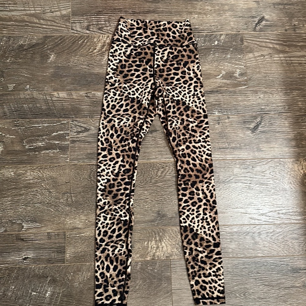 Spiritual Gangster Leopard Leggings XS - Picture 2 of 12